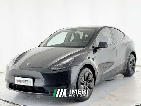 2024 Tesla Model Y Rear-Wheel Drive