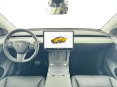 Tesla Model Y Rear-Wheel Drive - ფოტო 10