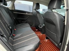 Volkswagen Lavida 280TSI DSG Comfort - ფოტო 3