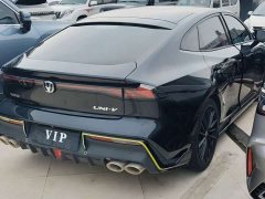 Changan UNI-V 1.5T Sport Edition - ფოტო 11