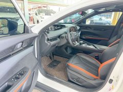 Changan UNI-V 2023 1.5T Premium - ფოტო 9