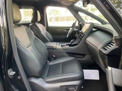 Toyota Vellfire Crown Hybrid 2.5L Executive Premier Edition - ფოტო 12