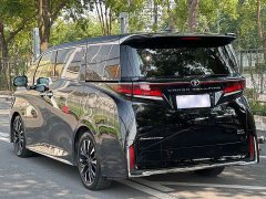Toyota Vellfire Crown Hybrid 2.5L Executive Premier Edition - ფოტო 4