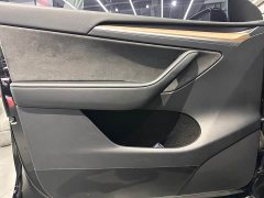 Tesla Model Y Long Range All-Wheel Drive - ფოტო 4