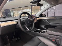 Tesla Model Y Long Range All-Wheel Drive - ფოტო 5