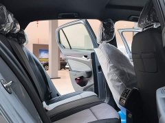 Volkswagen Golf 300TSI R-Line - ფოტო 12