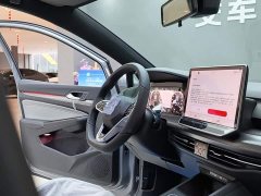 Volkswagen Golf 300TSI R-Line - ფოტო 14