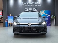 Volkswagen Golf 300TSI R-Line - ფოტო 3