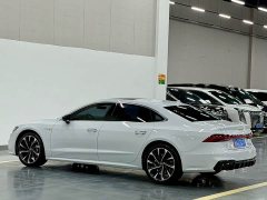 Audi A7L 2022 45 TFSI quattro S-line White Wizard Edition - ფოტო 10