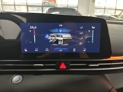 Hyundai Elantra 1.5L CVT LUX Black Knight Limited Edition - ფოტო 17