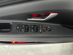 Hyundai Elantra 1.5L CVT LUX Black Knight Limited Edition - ფოტო 20