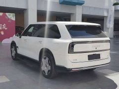 Zeekr Geely Zeekr 9X 2025 Hyper Edition 70kWh Six-Seater - ფოტო 7