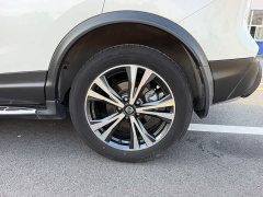 Nissan Qashqai 2.0L CVT Luxury - ფოტო 10