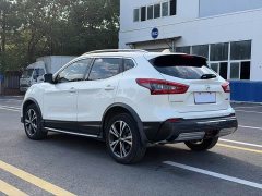 Nissan Qashqai 2.0L CVT Luxury - ფოტო 8