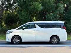 Toyota Alphard 2021 Hybrid 2.5L Luxury - ფოტო 3