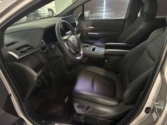Toyota Sienna 2.5L Hybrid AWD Premium - ფოტო 4