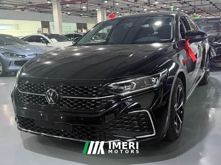 Volkswagen Passat 2022 330TSI Luxury - ავტომობილი ჩინეთიდან