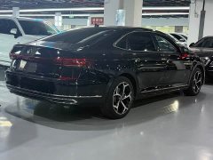 Volkswagen Passat 2022 330TSI Luxury - ფოტო 10