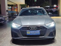 Audi A4L 40 TFSI Luxury Dynamic - ფოტო 2