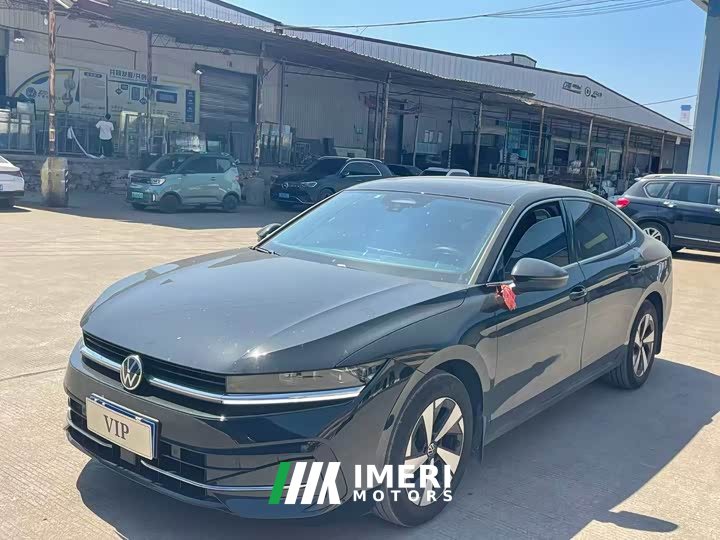 Volkswagen Magotan 300TSI Respect Edition Eye-catching Package - ავტომობილი ჩინეთიდან