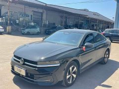 Volkswagen Magotan 300TSI Respect Edition Eye-catching Package - ფოტო 1