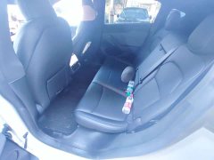 Tesla Model Y Rear-Wheel Drive - ფოტო 10