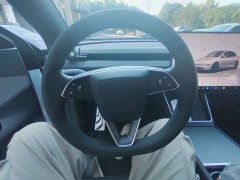 Tesla Model Y Rear-Wheel Drive - ფოტო 6