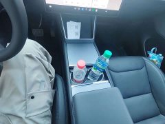 Tesla Model Y Rear-Wheel Drive - ფოტო 8