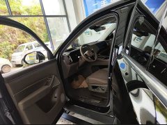 AITO M8 Pure Electric Ultra Six-Seat AWD with 192-Channel LiDAR - ფოტო 3