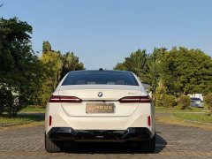 BMW 5 Series 530Li Luxury M Sport Package - ფოტო 5