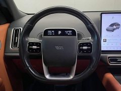 Li Auto L8 2023 Pro - ფოტო 14