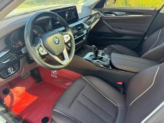 BMW 5 Series 525Li Luxury Package - ფოტო 7