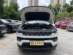 Jeep Compass 220T Automatic Elite - ფოტო 4
