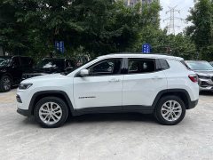 Jeep Compass 220T Automatic Elite - ფოტო 6