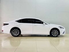 Lexus ES 2025 200 Premium Edition - ფოტო 4