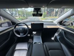 Tesla Model Y Rear-Wheel Drive - ფოტო 6