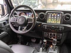 Jeep Gladiator 3.6L Overland - ფოტო 19