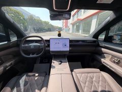 NIO ES8 2026 Six-Seat Executive Luxury Edition - ფოტო 16