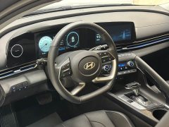 Hyundai Elantra 2023 1.5L CVT TOP Premier Edition - ფოტო 12