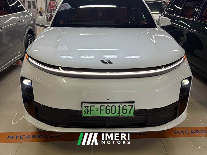 Li Auto L6 Pro - ავტომობილი ჩინეთიდან