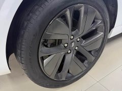 Li Auto L6 Pro - ფოტო 11