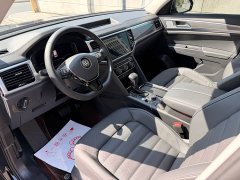 Volkswagen Teramont 2022 380TSI AWD Luxury - ფოტო 6
