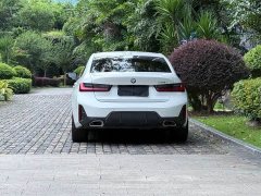 BMW 3 Series 325i M Sport Night Edition Package - ფოტო 4