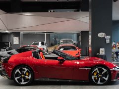 Ferrari 12Cilindri 2024 6.5L Spider - ფოტო 8
