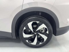 BAIC ARCFOX Alpha T5 Extended Range 1215 Yuan Jing Zhi Xing Version - ფოტო 18
