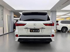 Lexus LX 2022 570 Sport Plus Edition - ფოტო 3