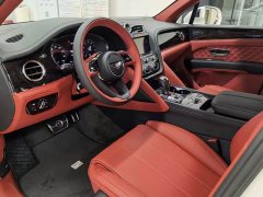 Bentley Bentayga 4.0T V8 - ფოტო 3