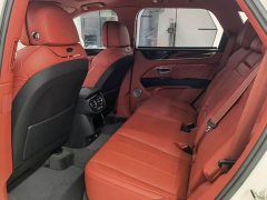 Bentley Bentayga 4.0T V8 - ფოტო 4