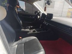 Honda Civic 240TURBO CVT Sport Control Edition - ფოტო 4