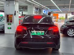 Tesla Model Y Standard Range RWD - ფოტო 9